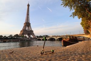 Trottinette électrique pliable