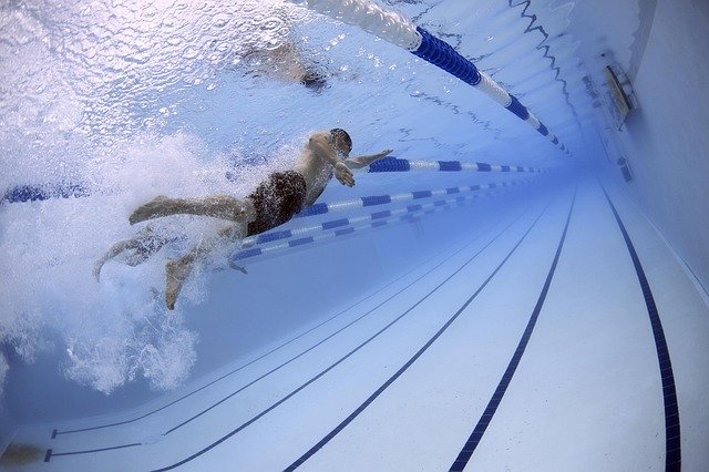 marque distributeur de chlore pour piscine